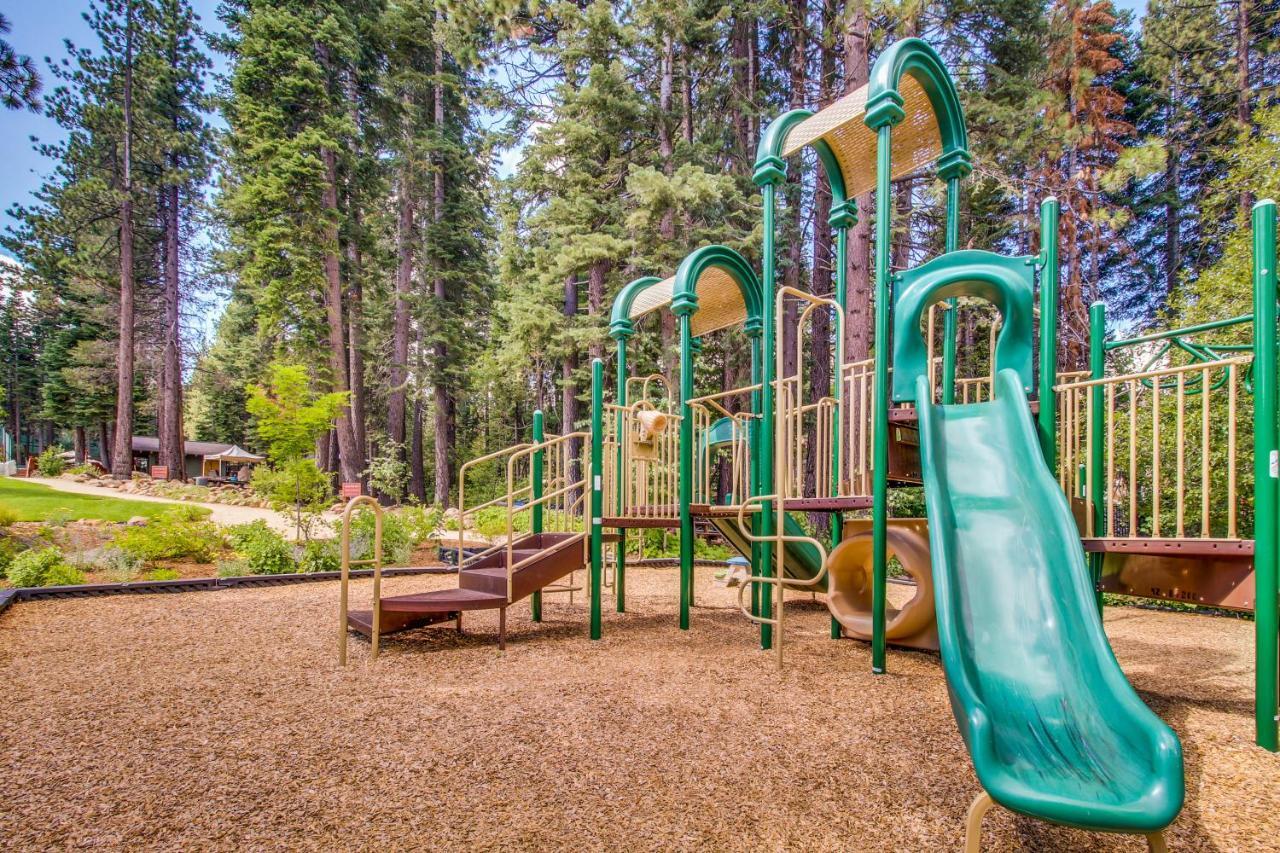 Evergreen Escape Truckee Exterior photo